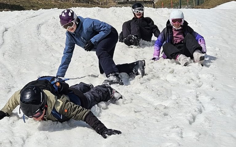 06a7ab73-9749-4c44-9ae5-c4ac9349896e