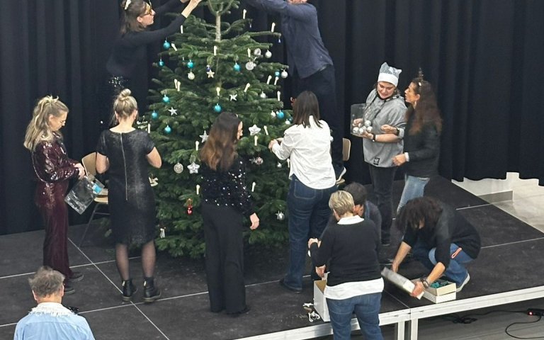 1f64ea89-5bcc-4ddf-acf2-559d7773135b