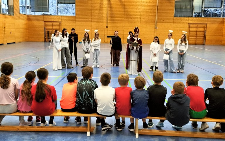 20251205_061115796_iOS