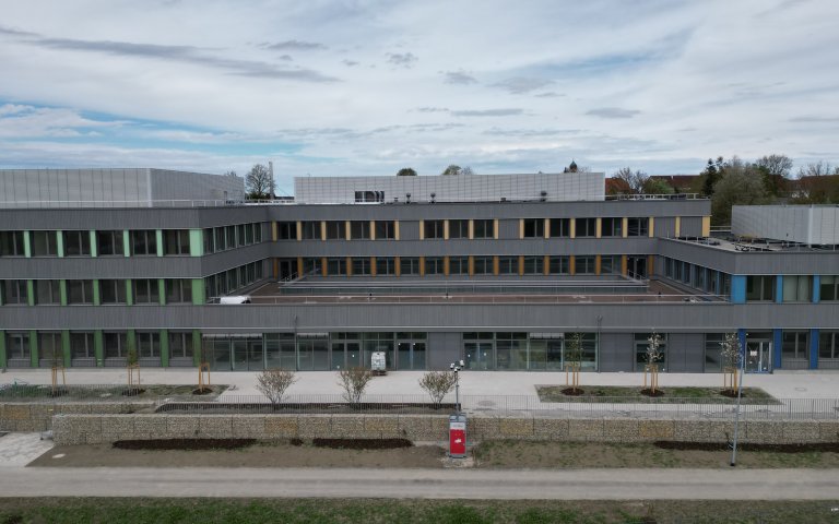 Frühling auf der Baustelle