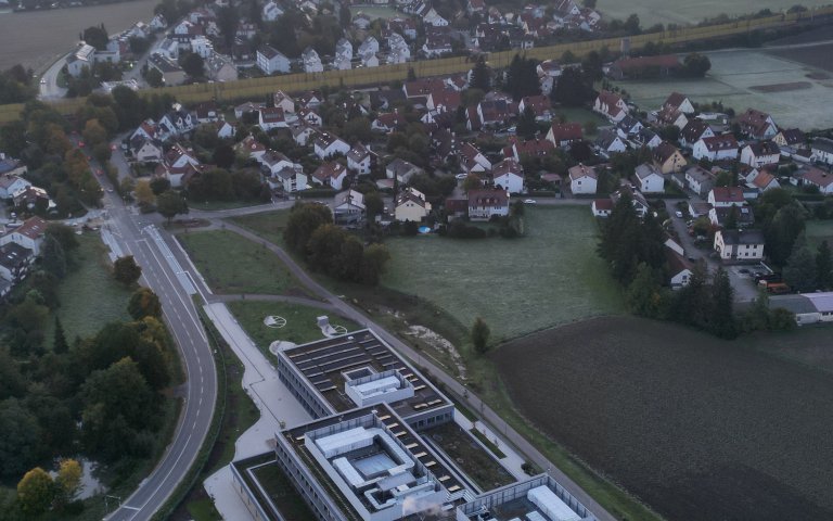 dji_fly_20251002_051644_187_1759382257013_photo