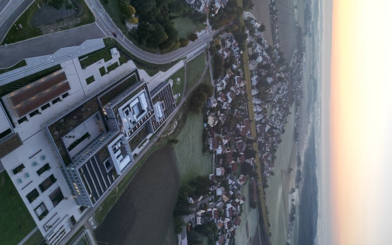 dji_fly_20251002_051644_187_1759382257013_photo