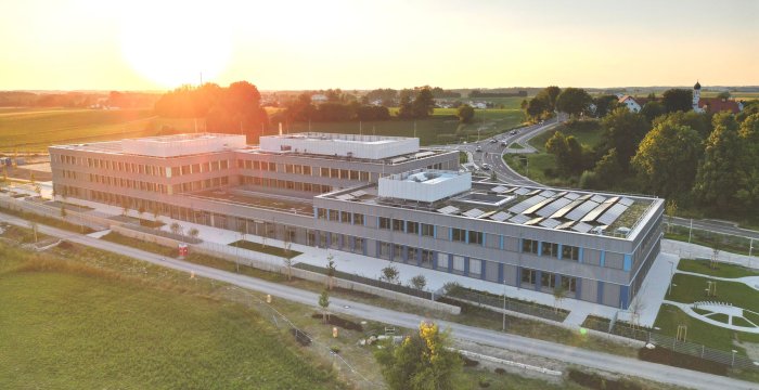 Timeline, Gymnasium Röhrmoos