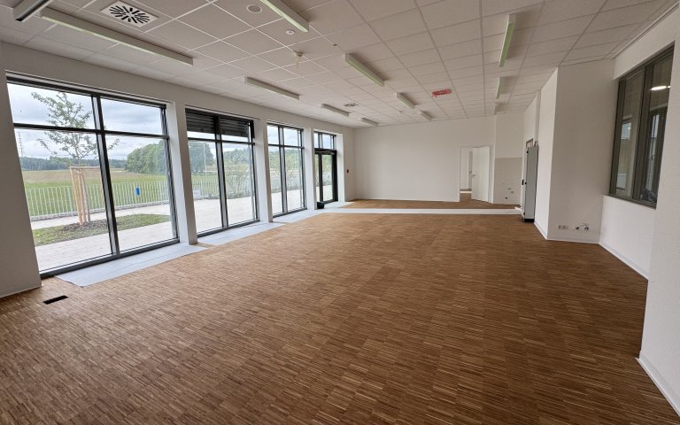 Bilder Möbel Mai 2025